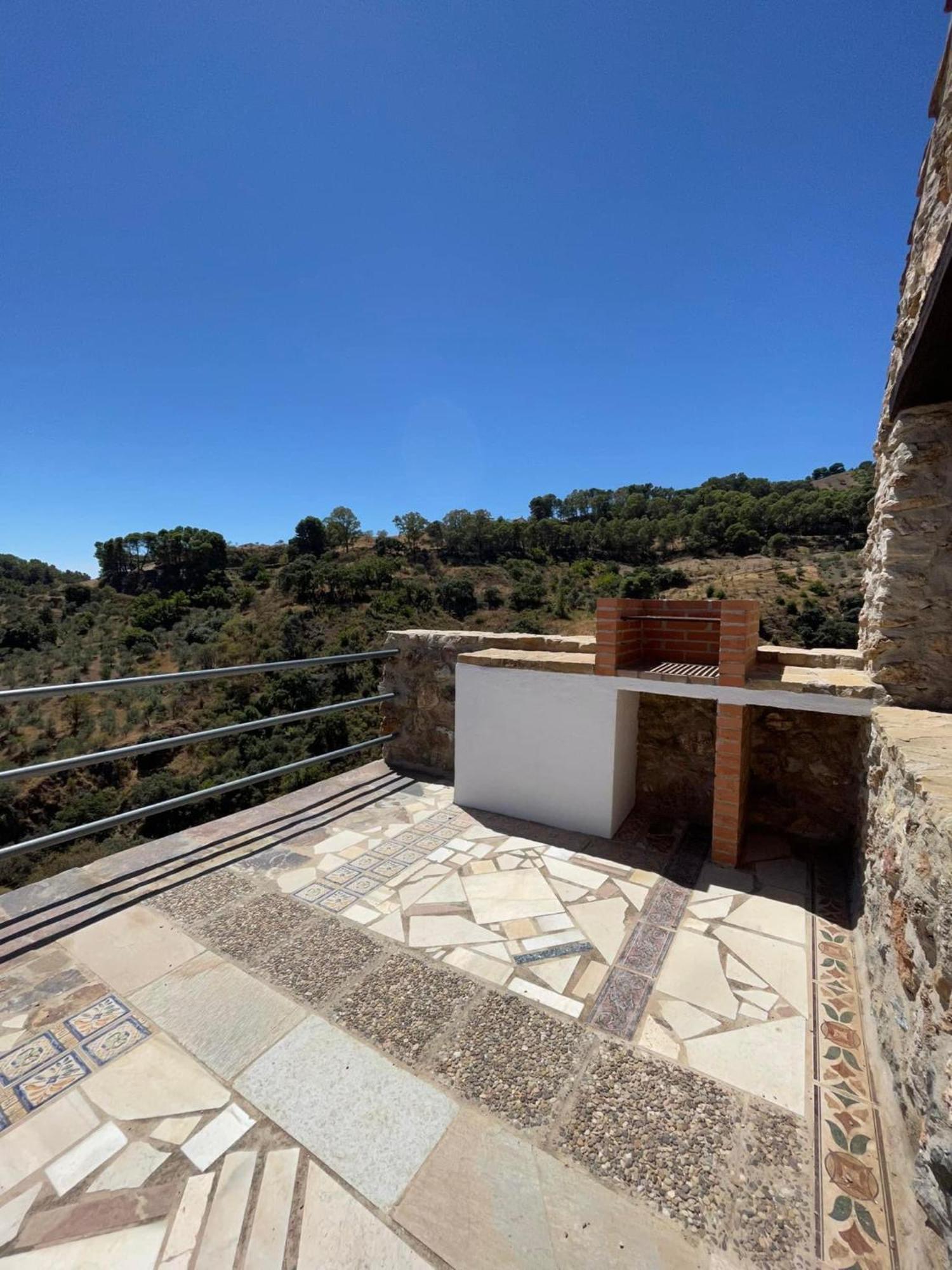 Casa De Piedra Villa Yunquera Exterior photo